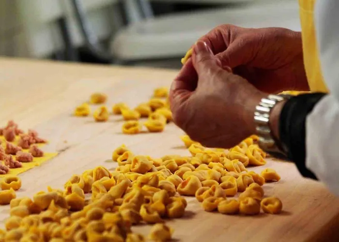 Piazza Savonarola 13 Imola