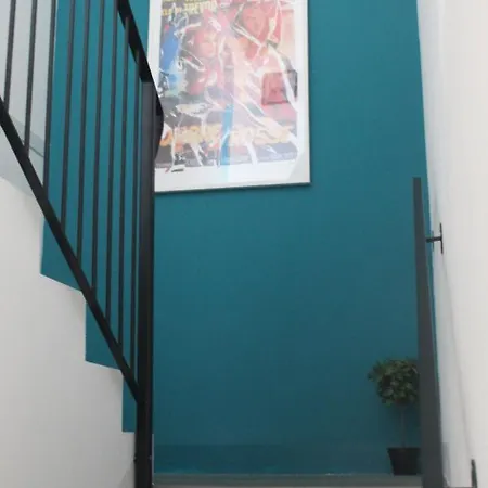 Piazza Savonarola 13 * 이몰라