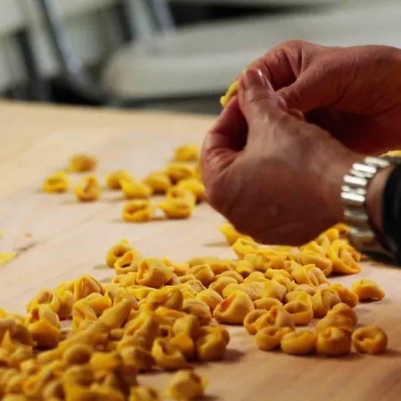 Piazza Savonarola 13 Imola