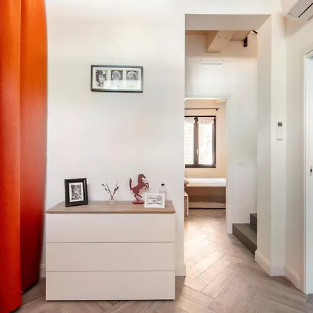 Semesterbostad Piazza Savonarola 13 *