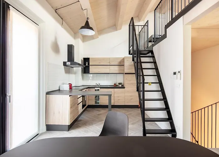 Σπίτι διακοπών Piazza Savonarola 13 *