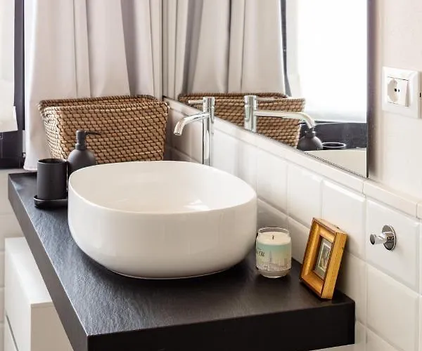 Σπίτι διακοπών Piazza Savonarola 13 *